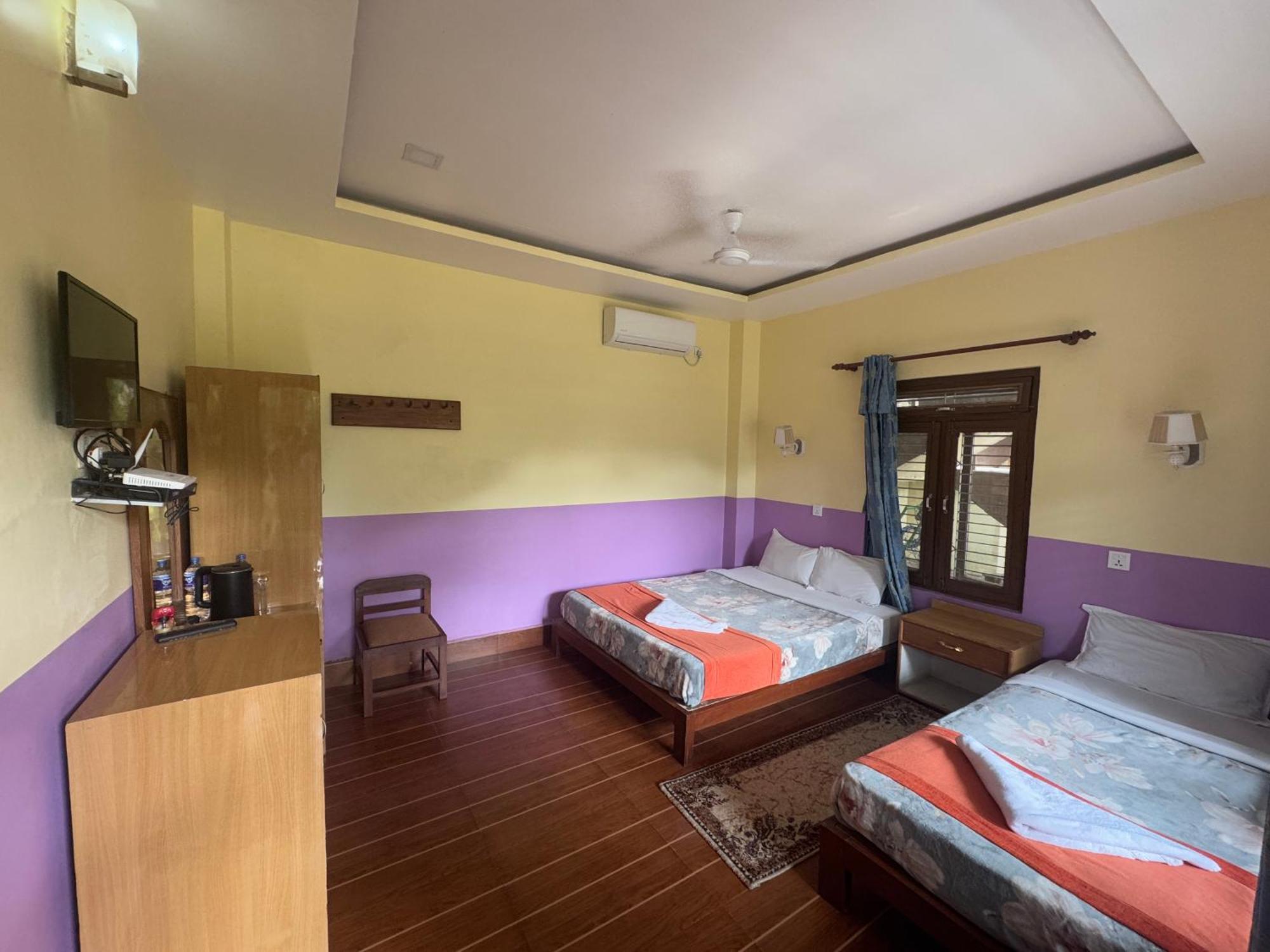 Hotel Jungle Wildlife Camp Sauraha Zewnętrze zdjęcie