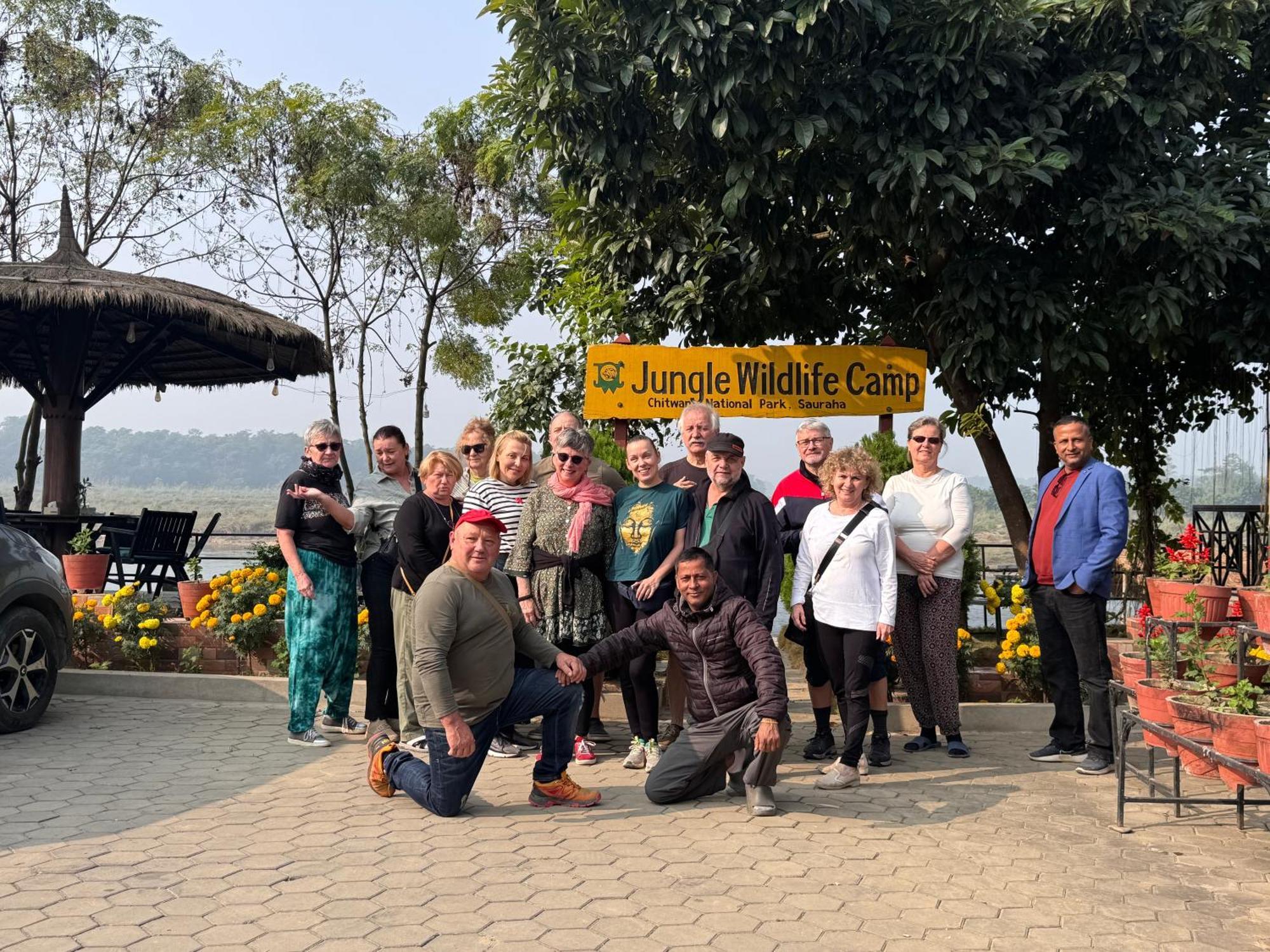 Hotel Jungle Wildlife Camp Sauraha Zewnętrze zdjęcie