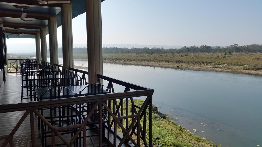 Hotel Jungle Wildlife Camp Sauraha Zewnętrze zdjęcie