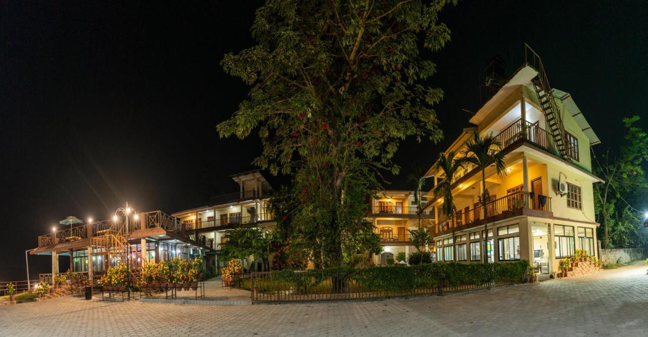 Hotel Jungle Wildlife Camp Sauraha Zewnętrze zdjęcie