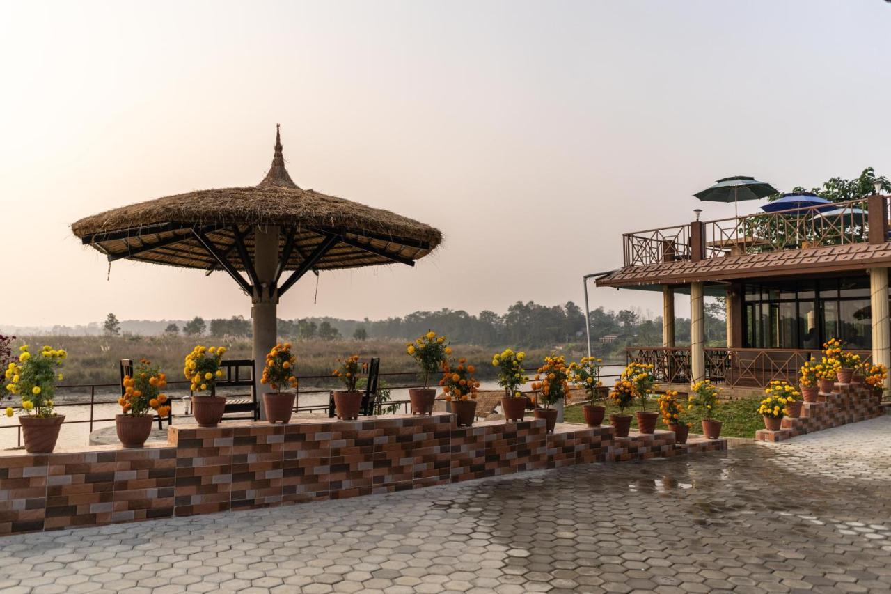 Hotel Jungle Wildlife Camp Sauraha Zewnętrze zdjęcie